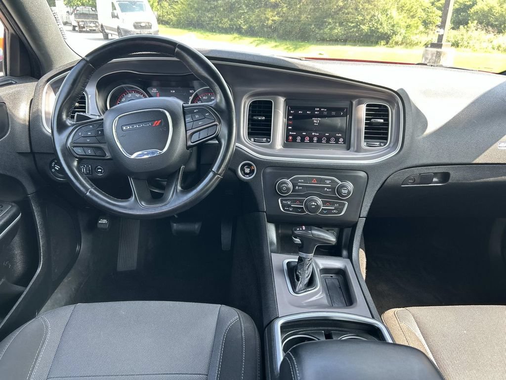 Used 2022 Dodge Charger SXT RWD image 19