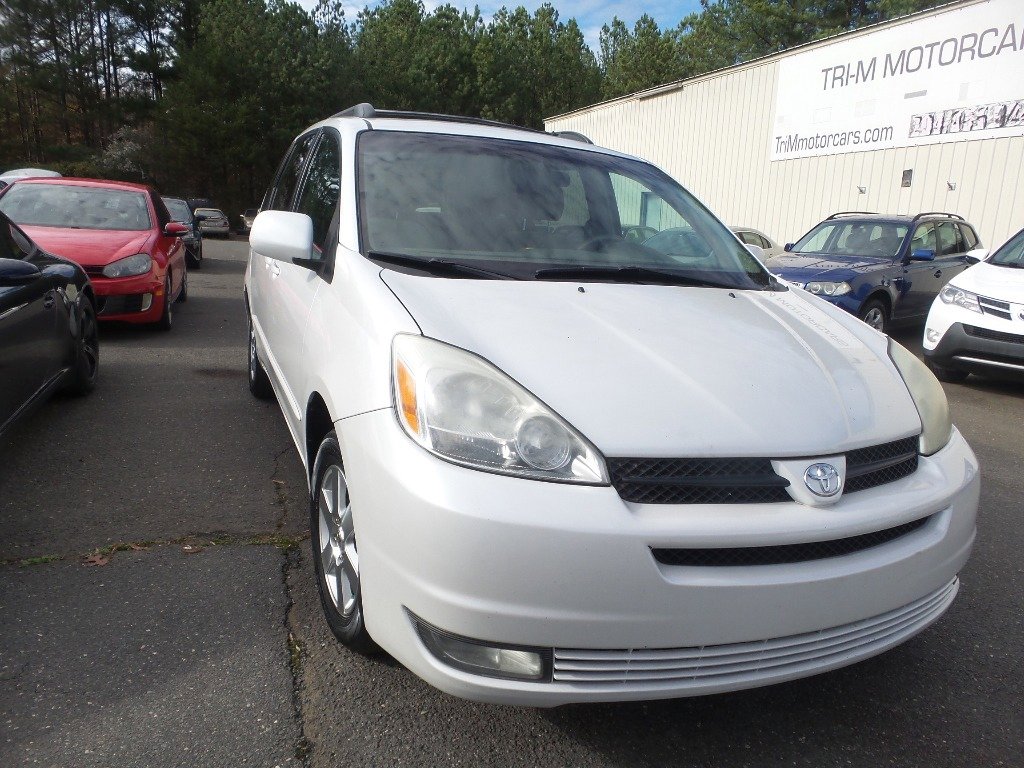Used 2005 Toyota Sienna XLE FWD image 8