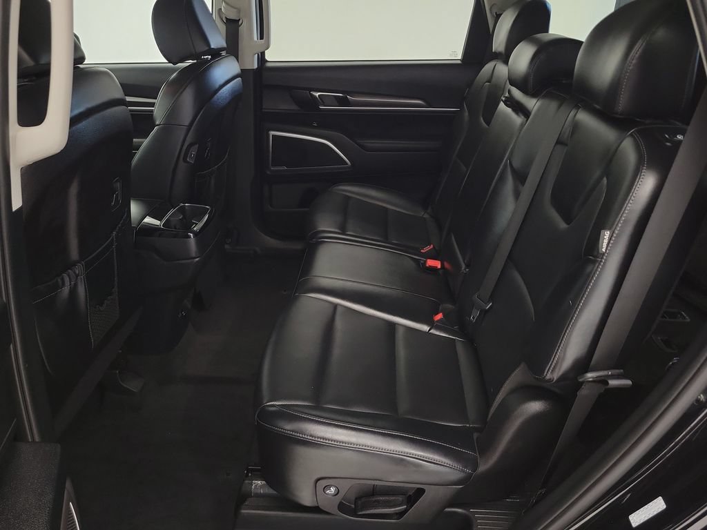 Used 2024 Kia Telluride LX FWD image 22