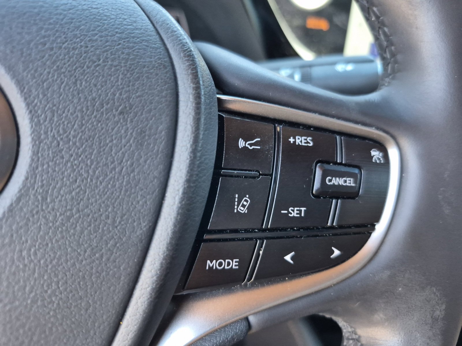 Used 2024 Lexus ES 350 w/ Premium Package FWD image 26