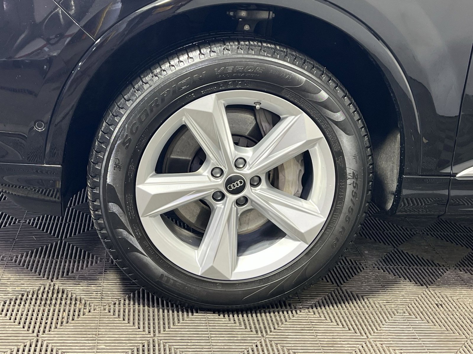 Used 2023 Audi Q7 2.0T Premium Plus w/ Premium Plus Package image 12