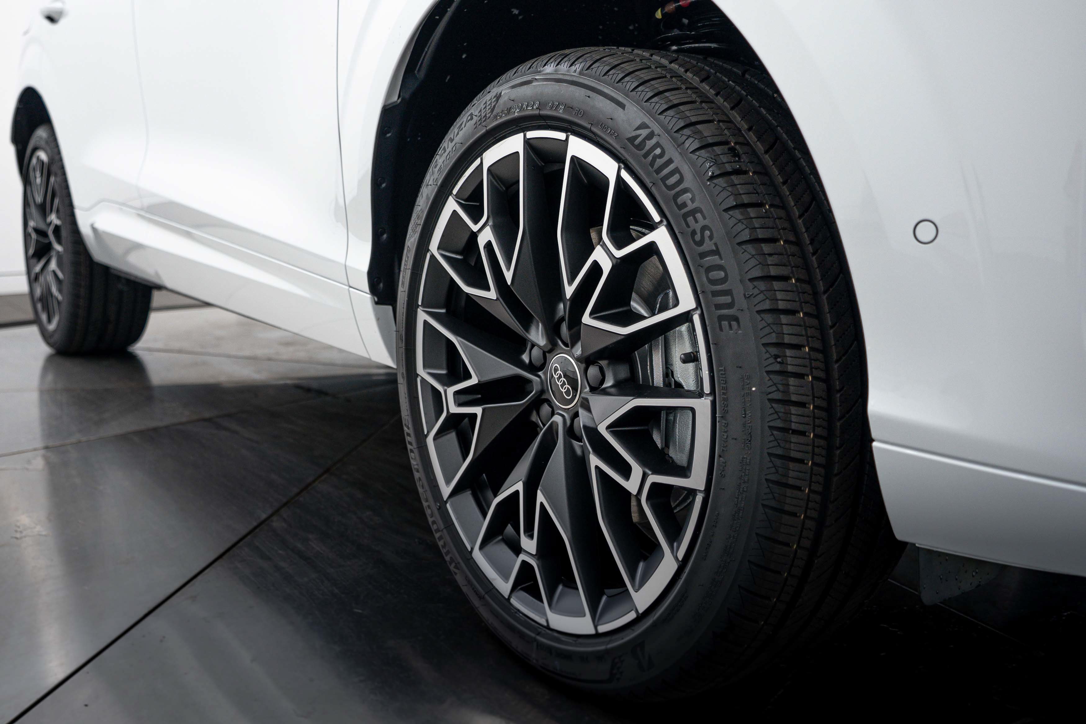 New 2026 Audi Q3 quattro 2.0T AWD/4WD image 21