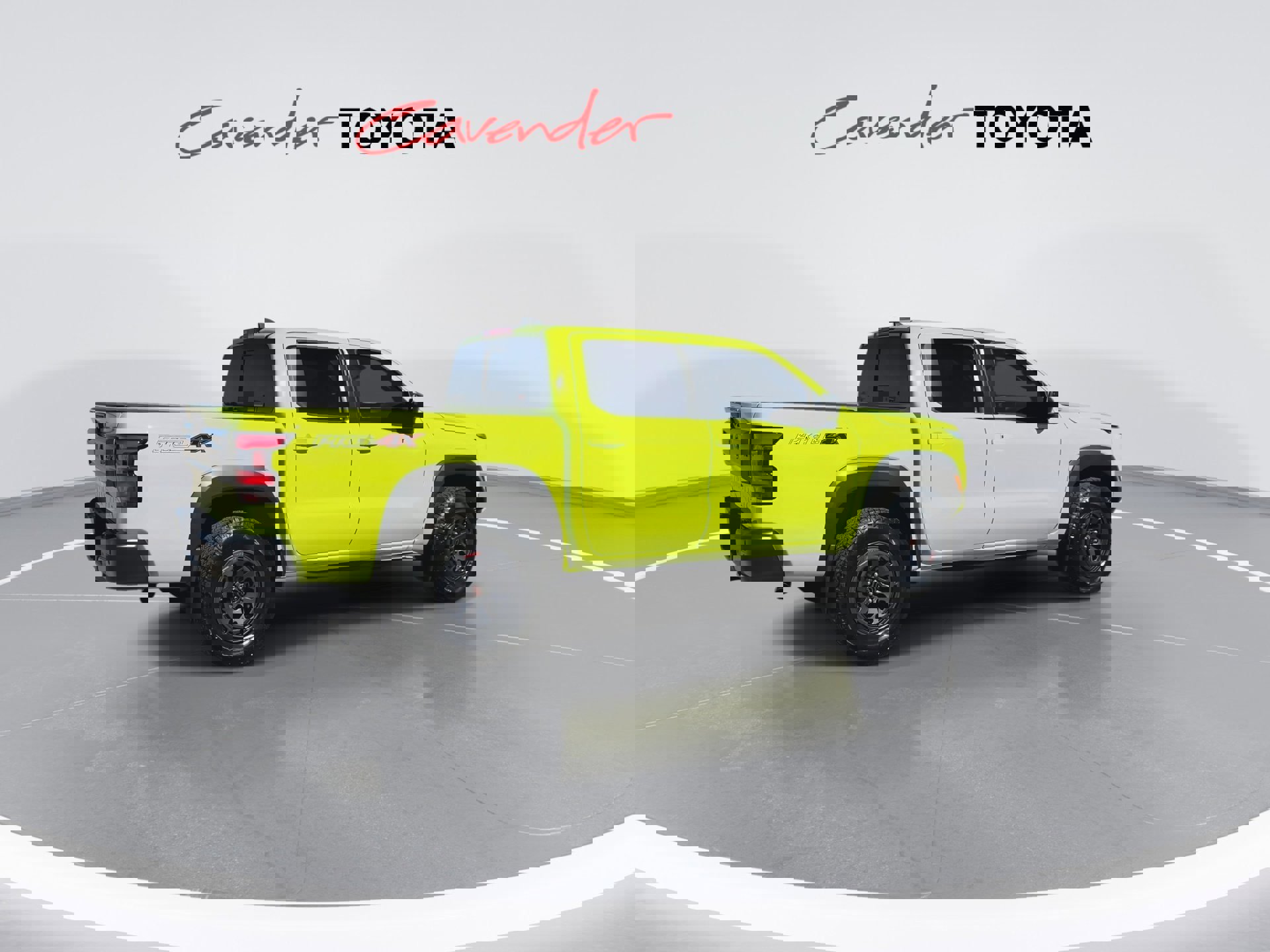 Used 2026 Nissan Frontier PRO-4X w/ Pro Premium Package image 8