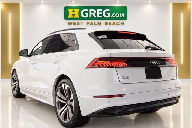 Used 2019 Audi Q8 Prestige w/ Adaptive Chassis Package AWD/4WD image 2