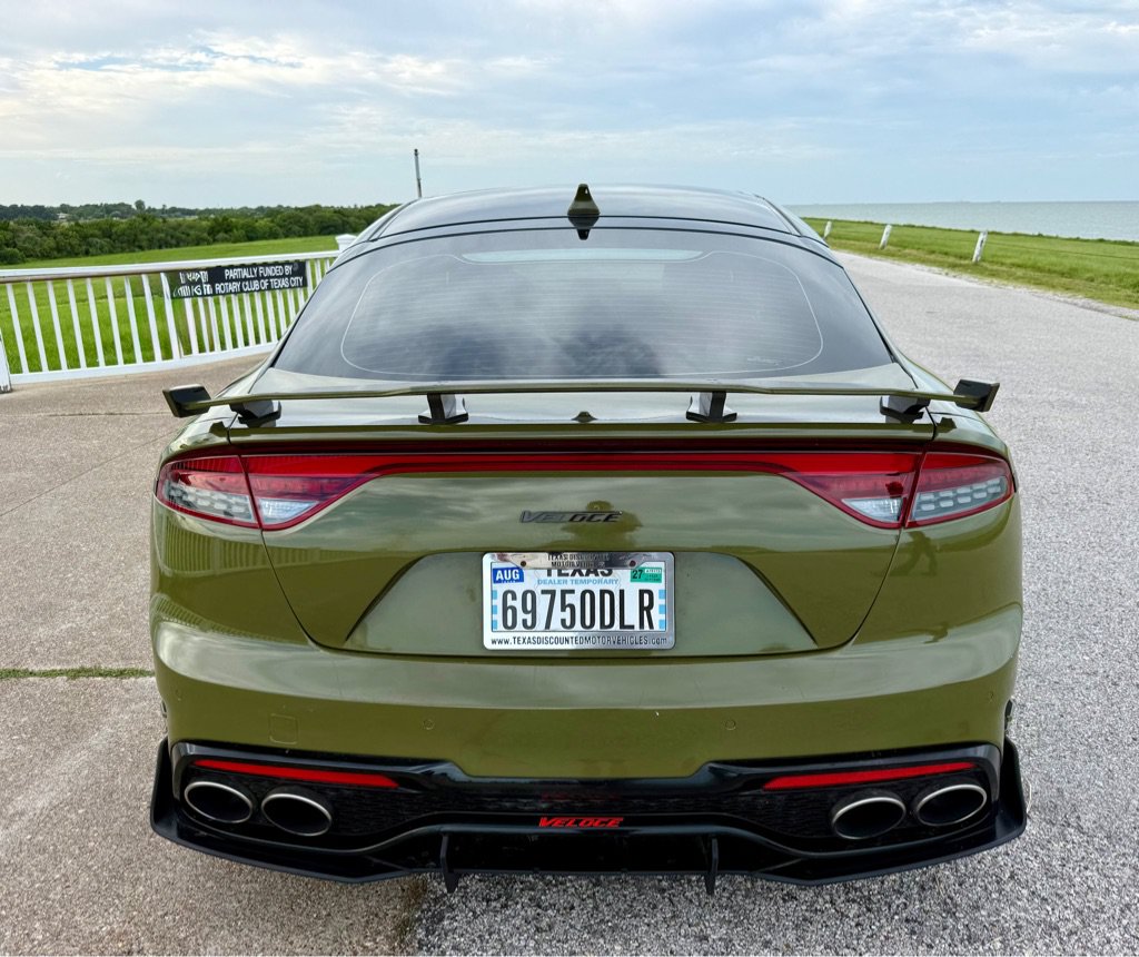 Used 2019 Kia Stinger GT2 AWD/4WD image 6