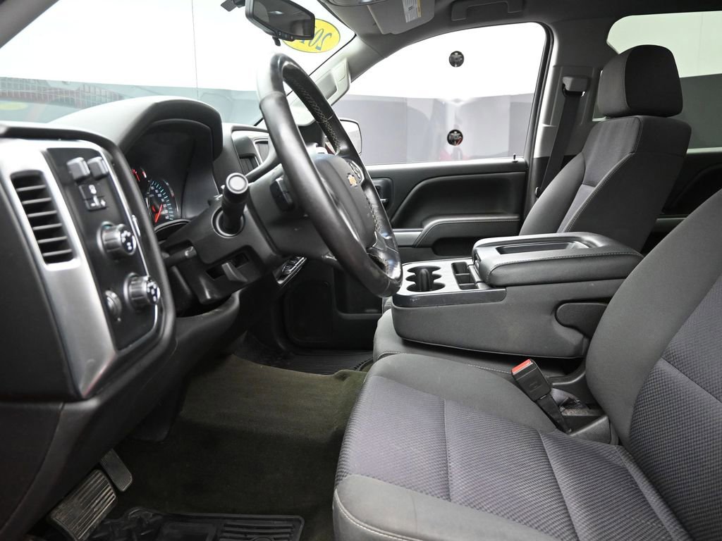 Used 2017 Chevrolet Silverado 1500 LT w/ All Star Edition image 13