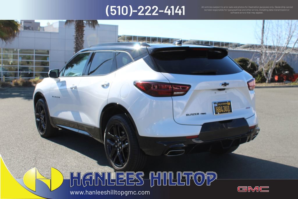 Used 2024 Chevrolet Blazer RS w/ Driver Confidence II Package image 9