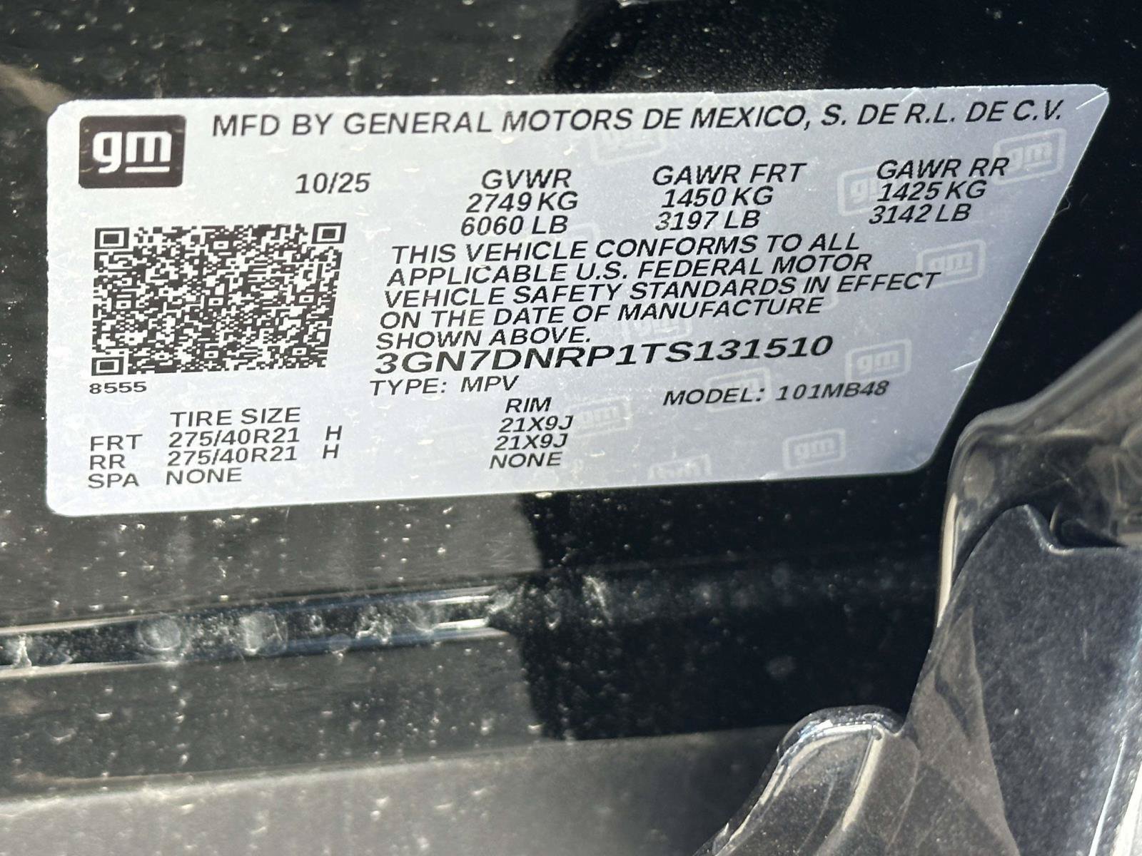 New 2026 Chevrolet Equinox EV LT w/ Convenience Package II FWD image 28