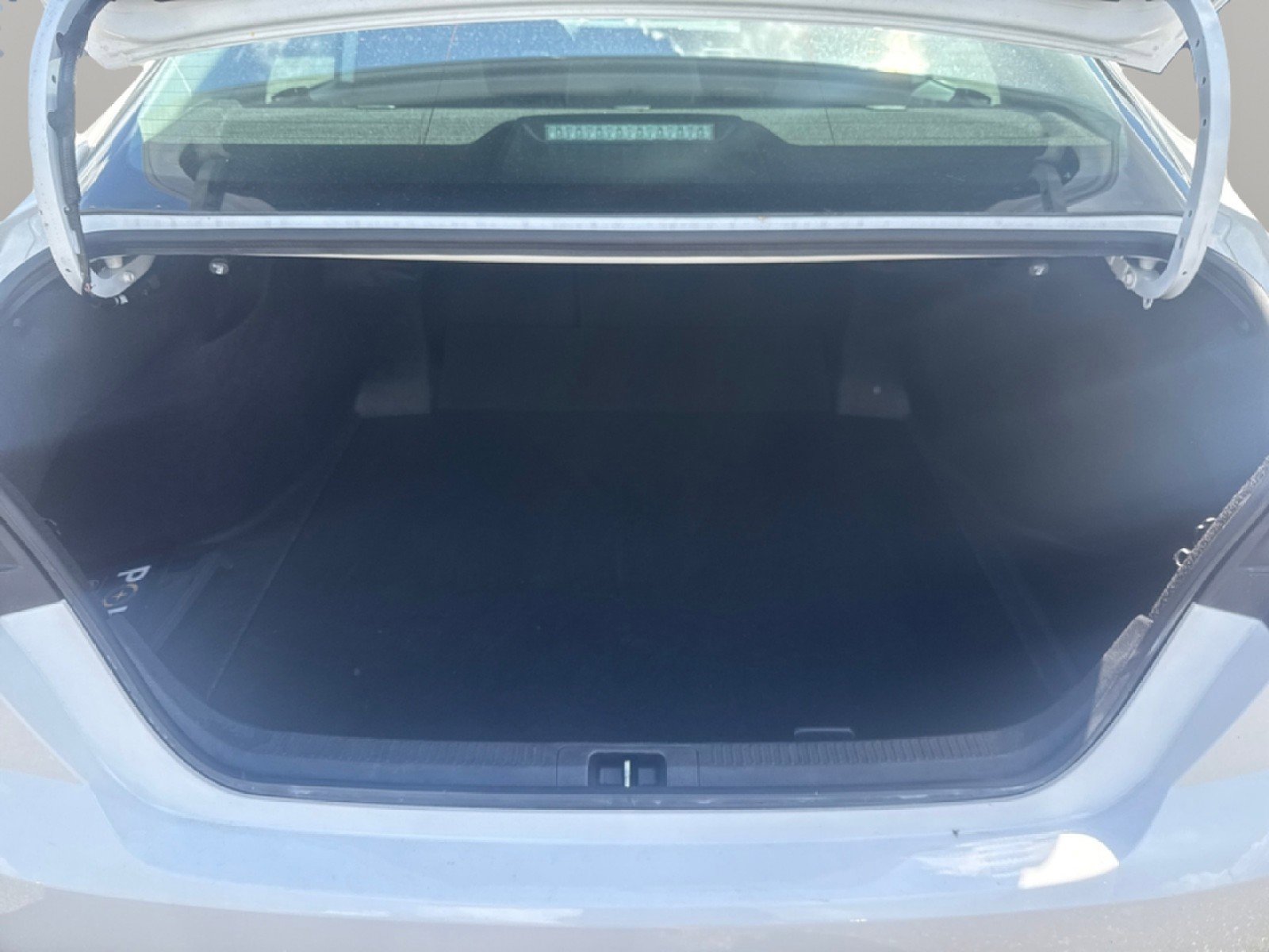 Used 2025 Toyota Camry LE FWD image 26