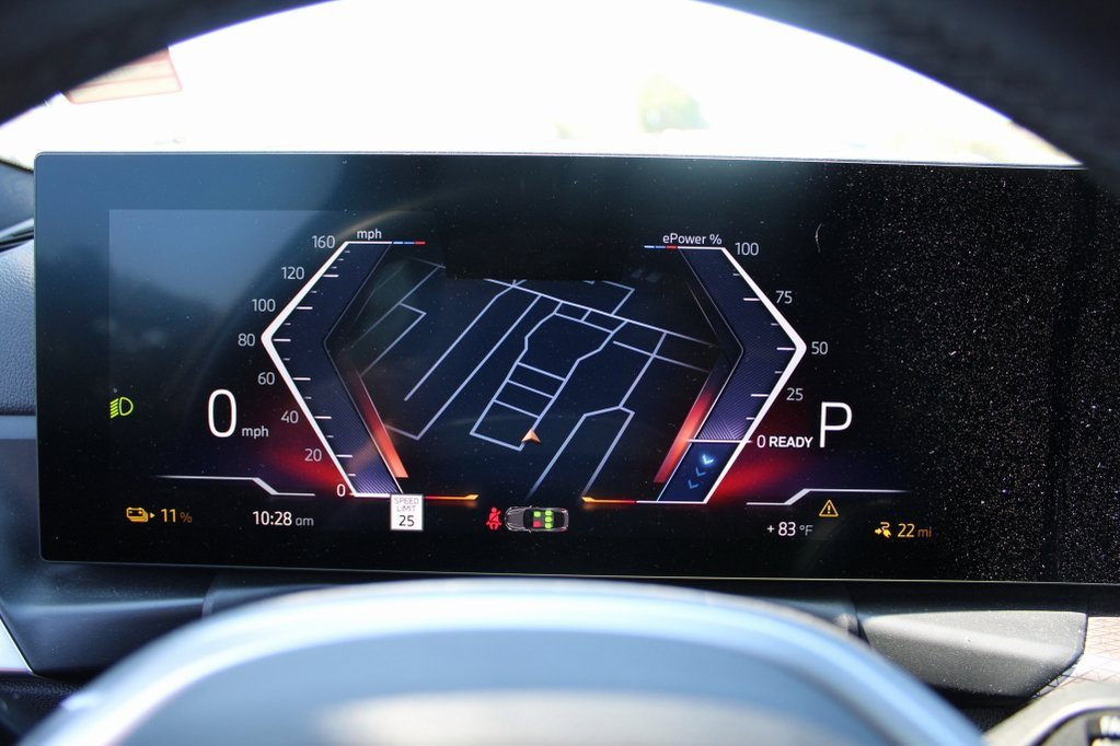 Used 2025 BMW i4 xDrive40i w/ M Sport Package image 16