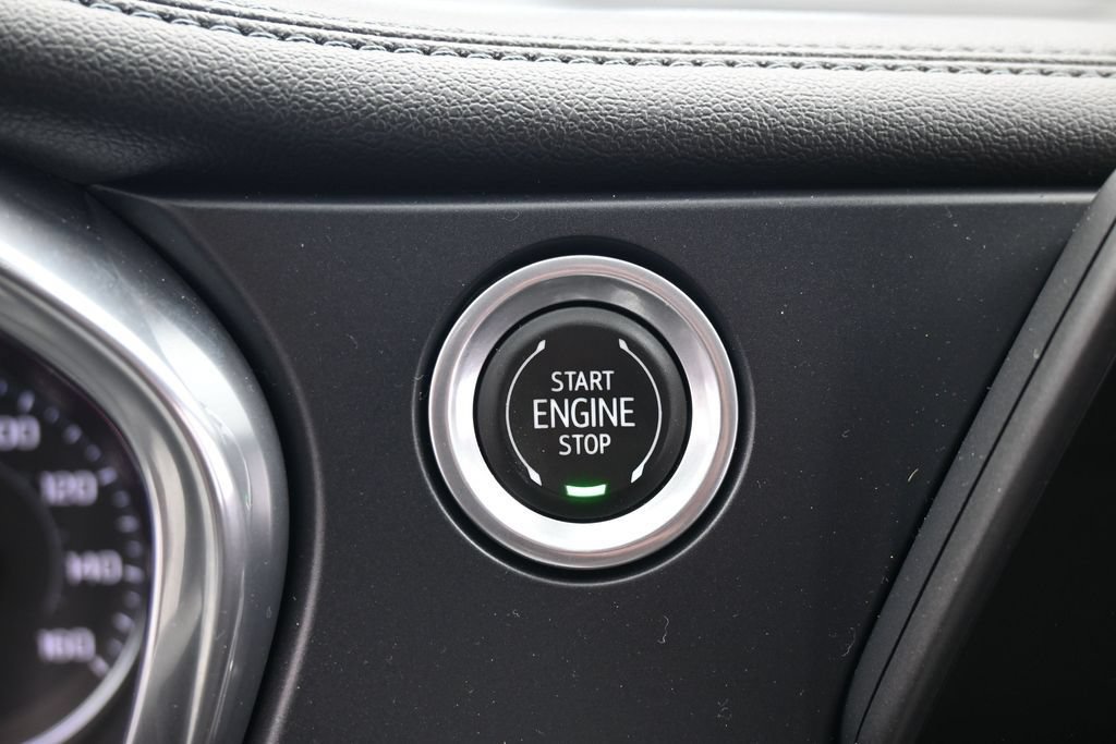 Used 2022 Chevrolet Blazer LT FWD image 16