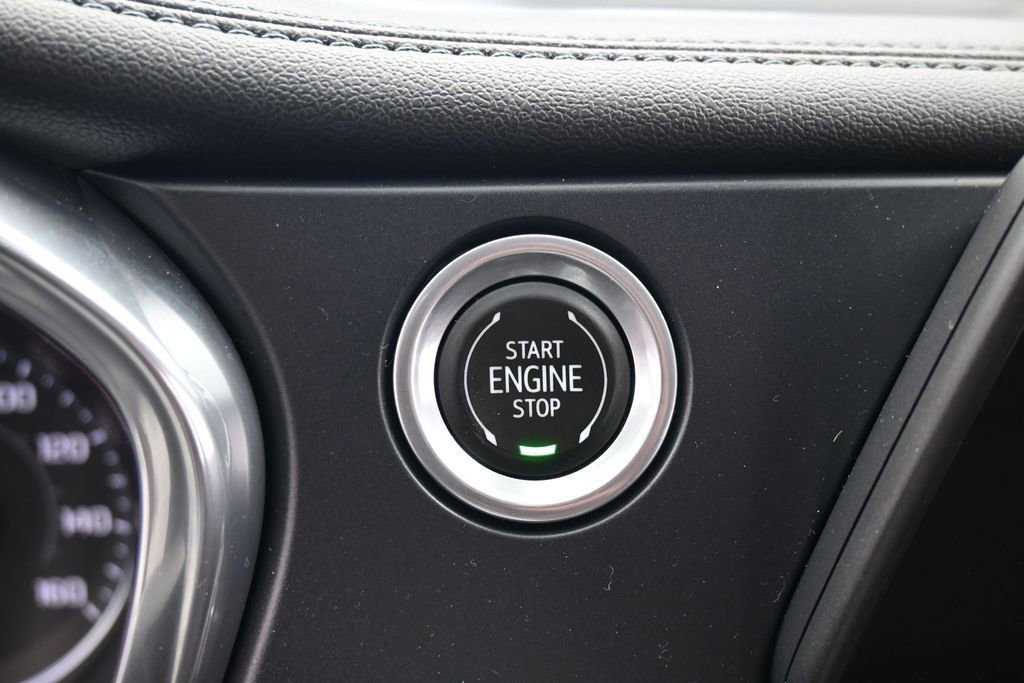 Used 2022 Chevrolet Blazer LT FWD image 16