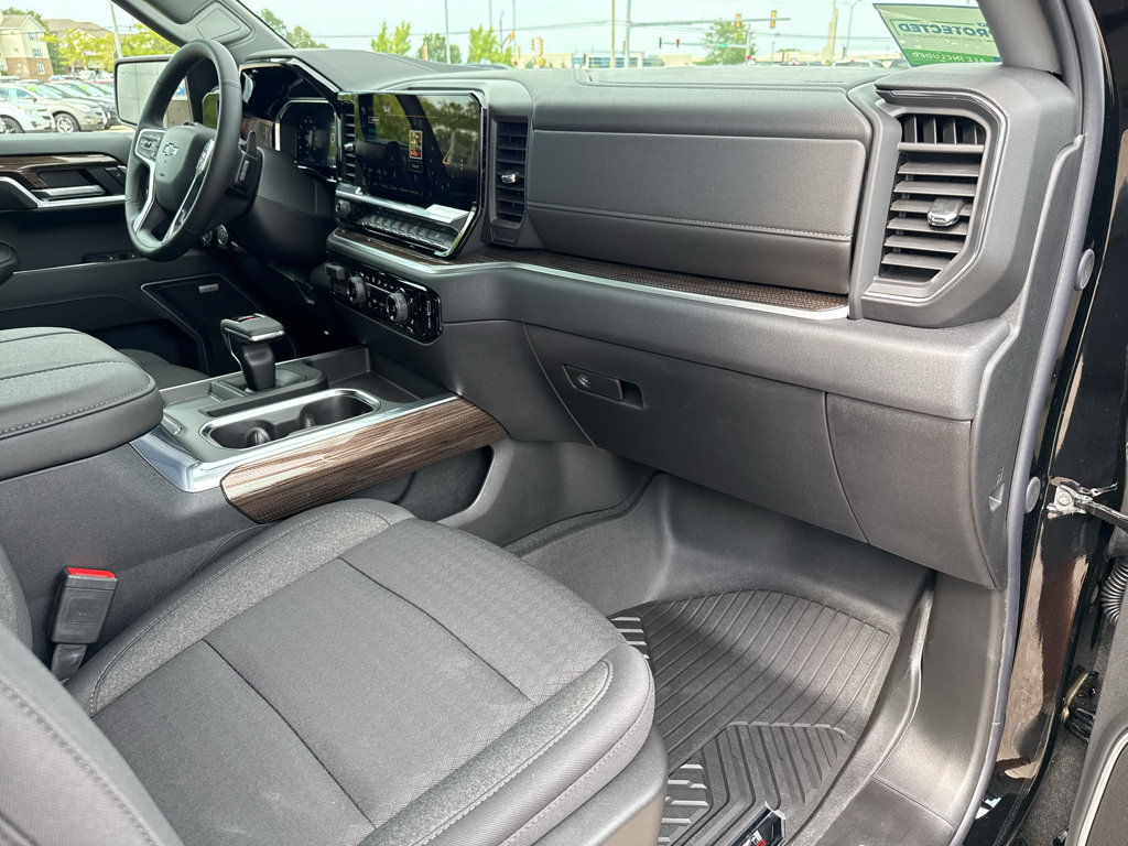 New 2026 Chevrolet Silverado 1500 RST w/ Safety Package AWD/4WD image 42