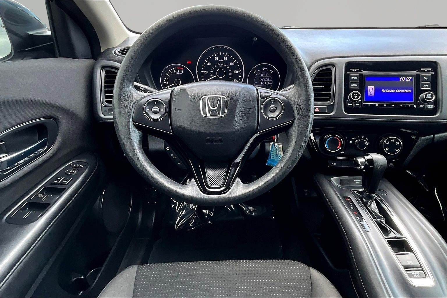 Used 2021 Honda HR-V LX image 9