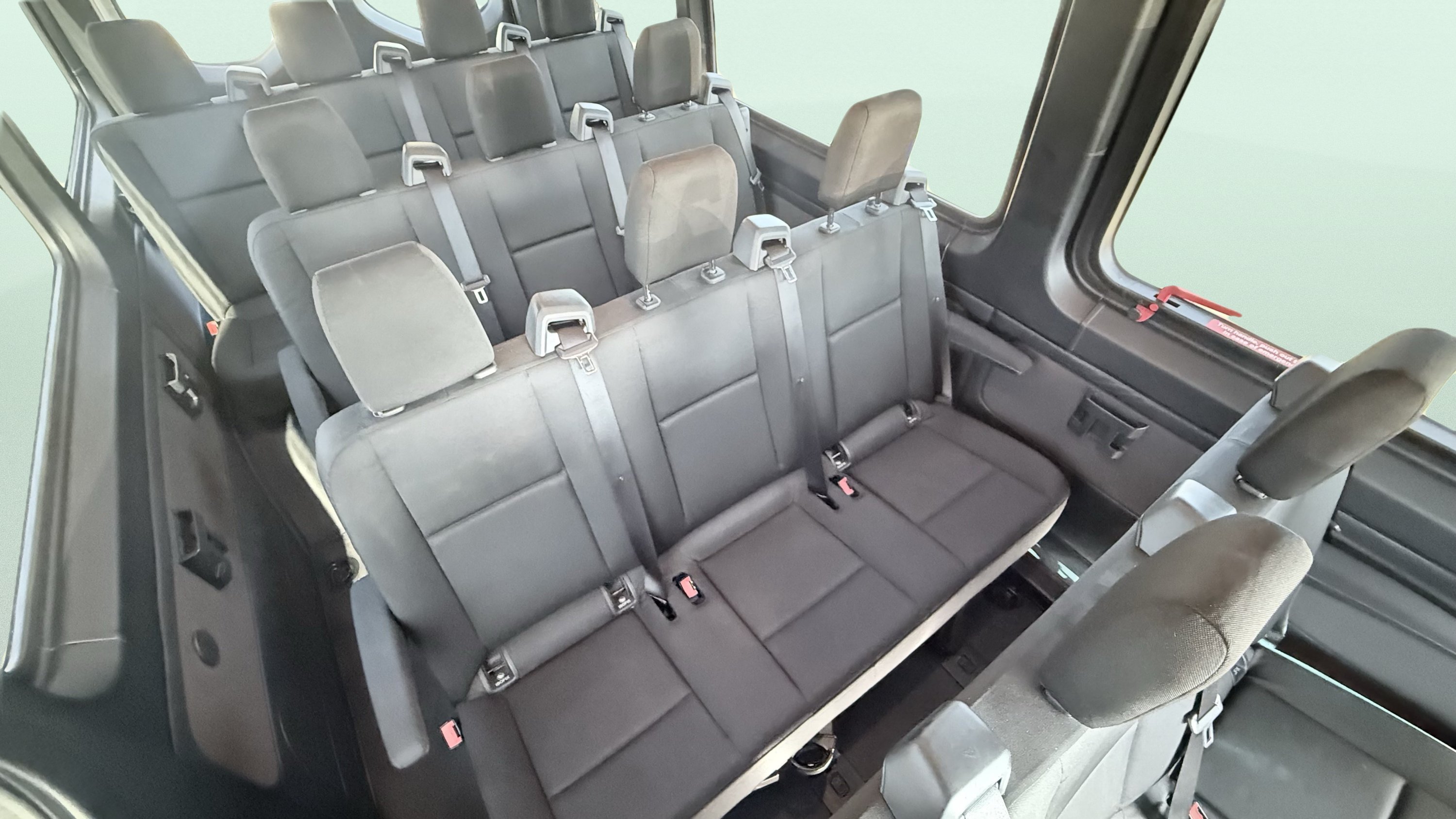 Used 2025 Mercedes-Benz Sprinter 2500 image 39