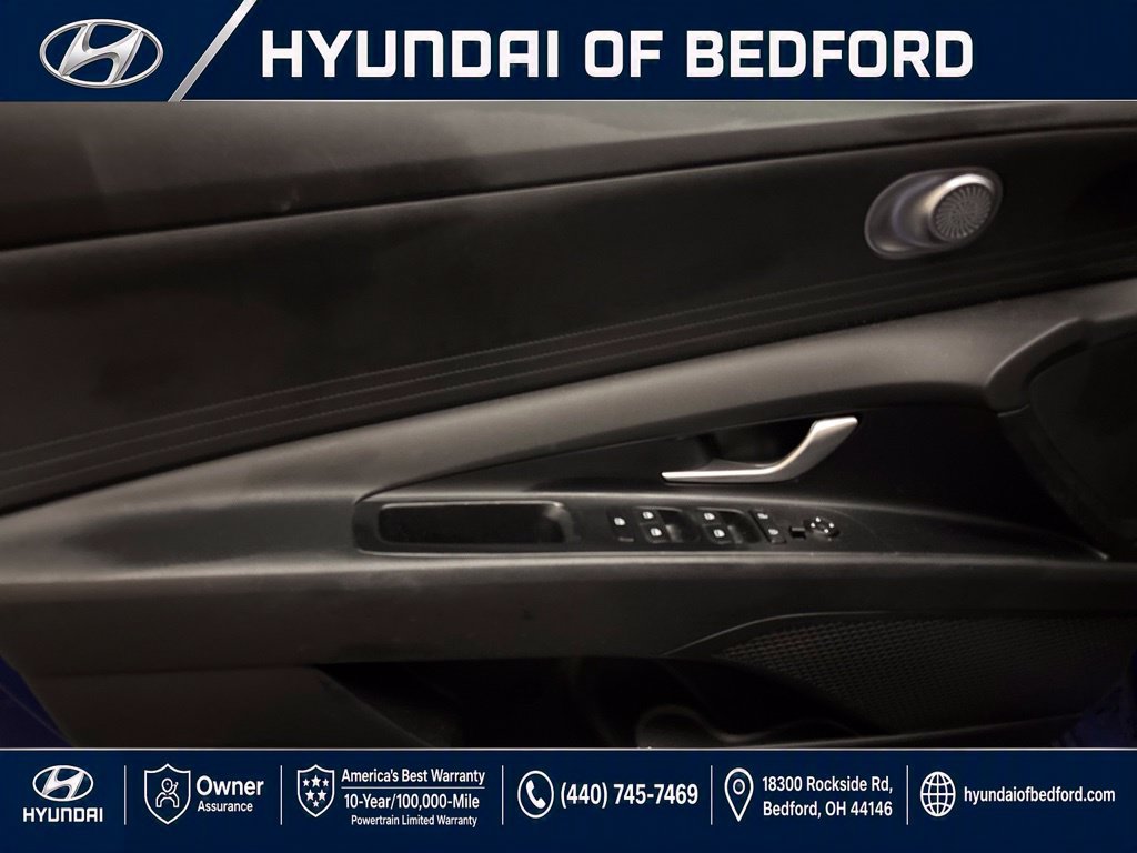 Used 2024 Hyundai Elantra SEL FWD image 12