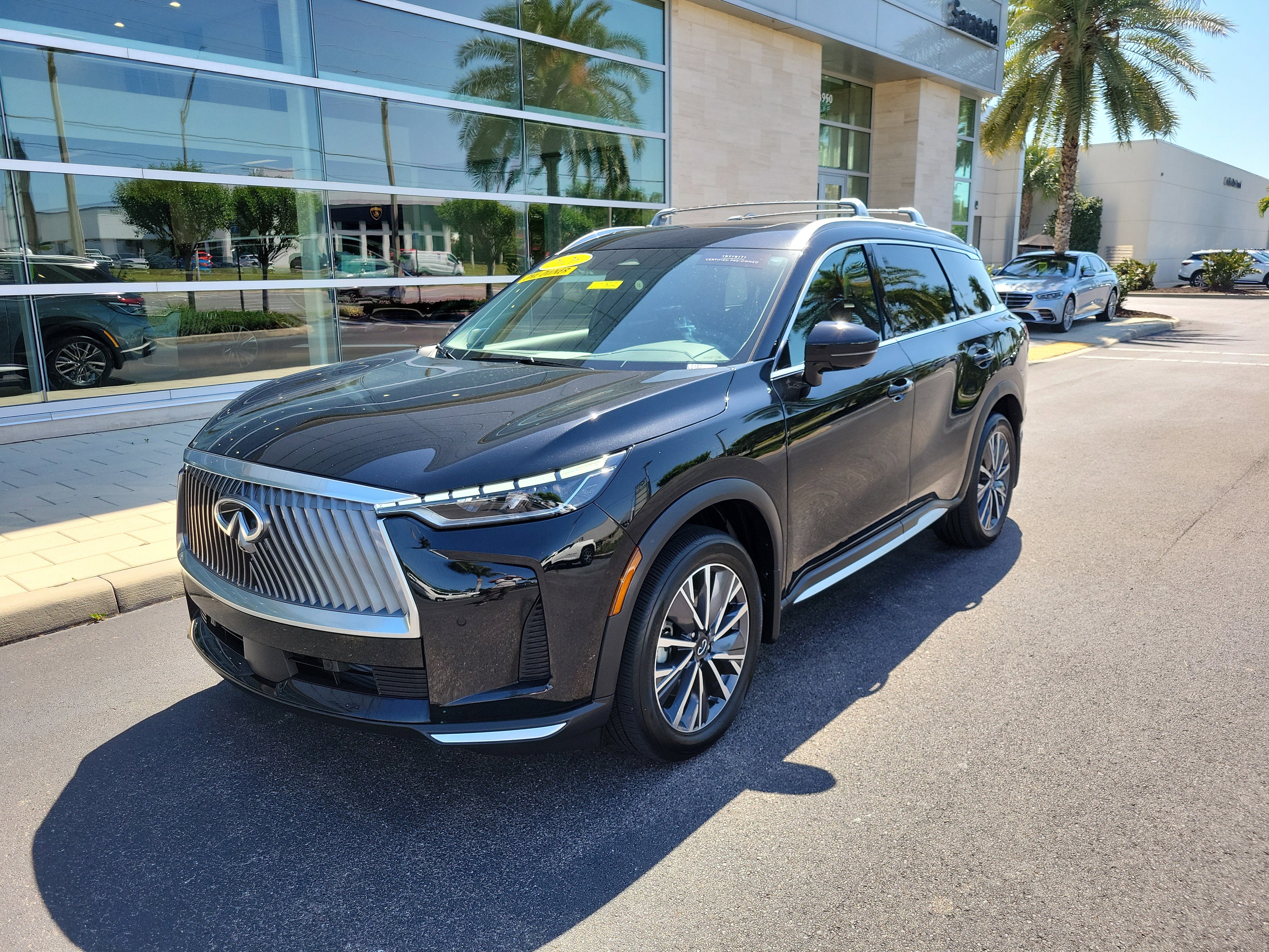 Certified 2026 INFINITI QX60 Luxe w/ Cargo Package image 8