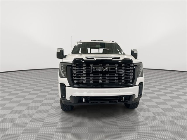New 2026 GMC Sierra 2500 Denali Ultimate image 3