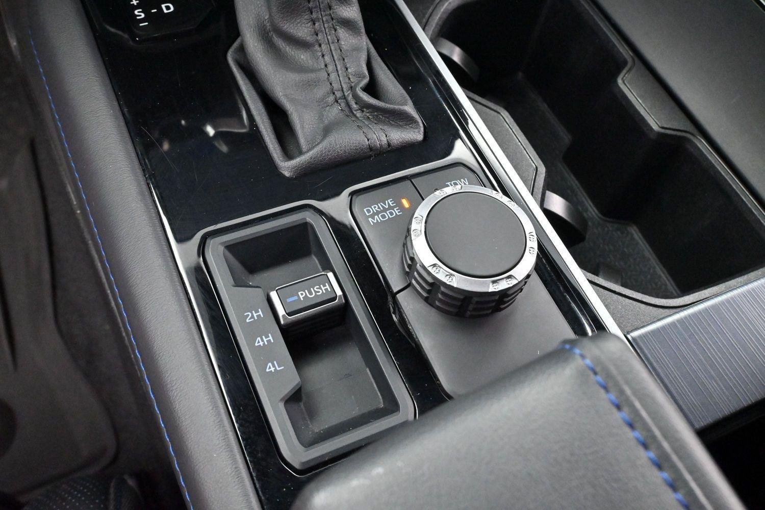 Used 2024 Toyota Tundra Platinum AWD/4WD image 20