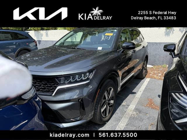 Certified 2023 Kia Sorento EX w/ Panoramic Sunroof Package FWD image 4