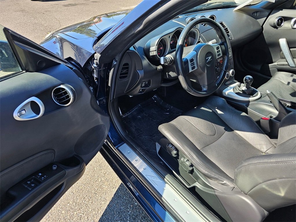 Used 2007 Nissan 350Z Enthusiast image 14