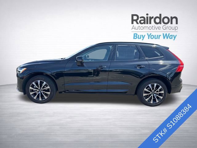 Used 2025 Volvo XC60 B5 Plus AWD/4WD image 4