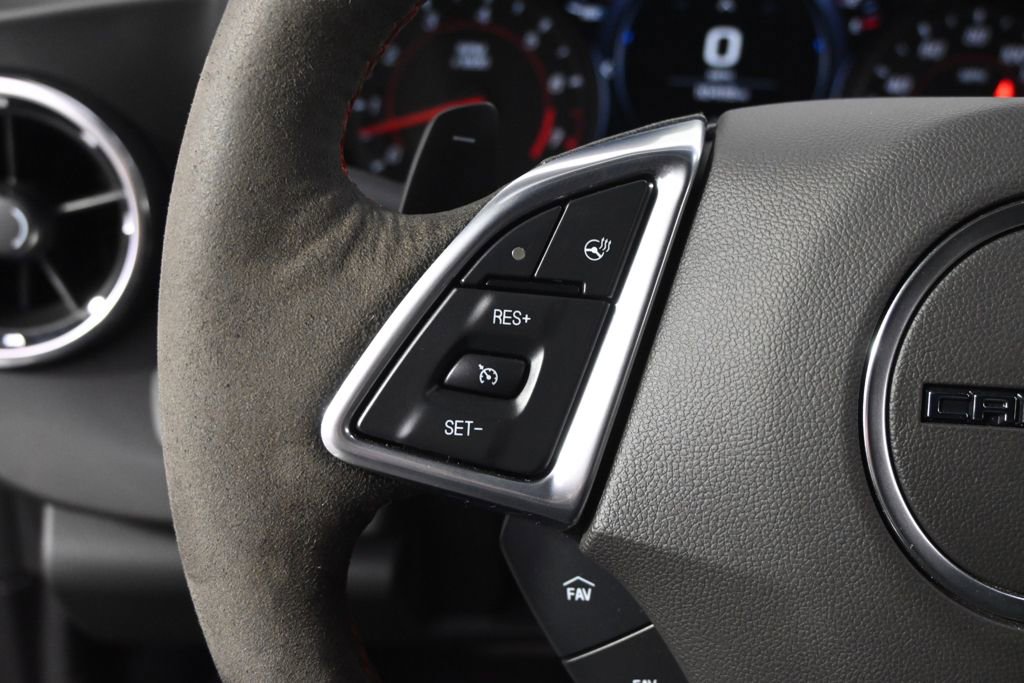 Used 2021 Chevrolet Camaro ZL1 image 40