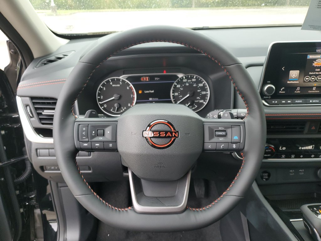New 2026 Nissan Rogue SV AWD/4WD image 25