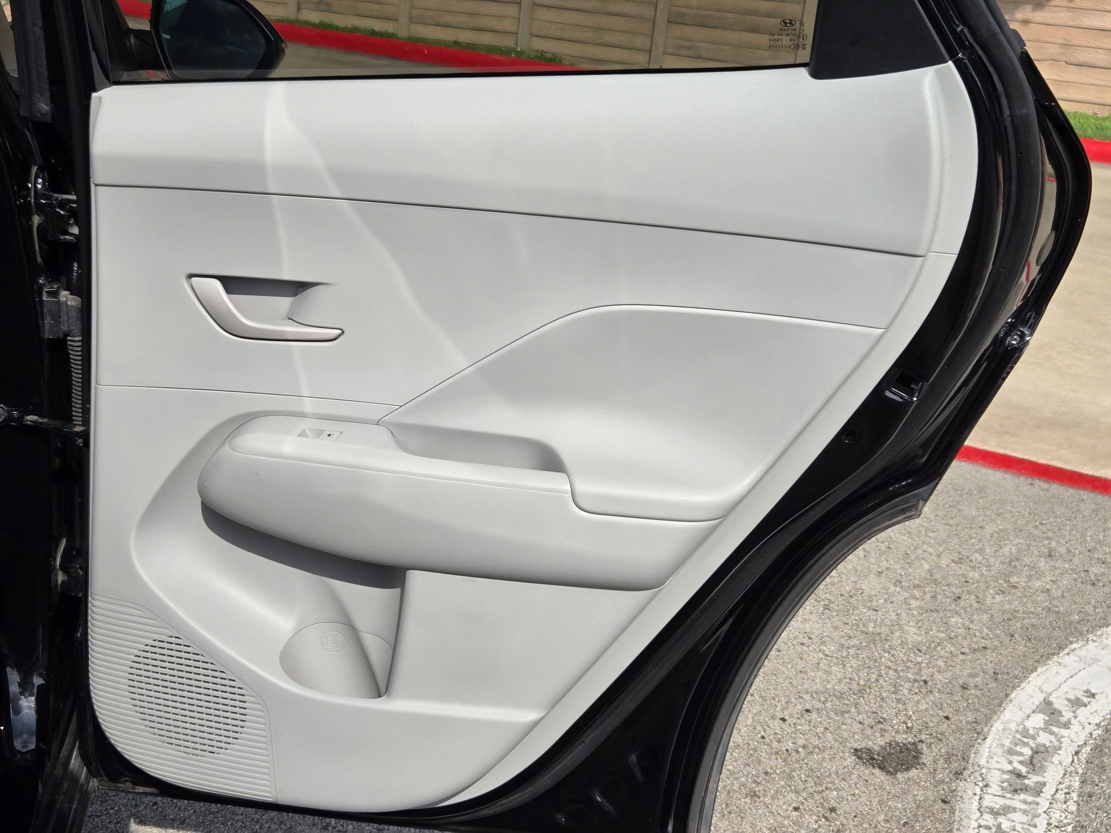 Used 2024 Hyundai Kona SEL FWD image 25