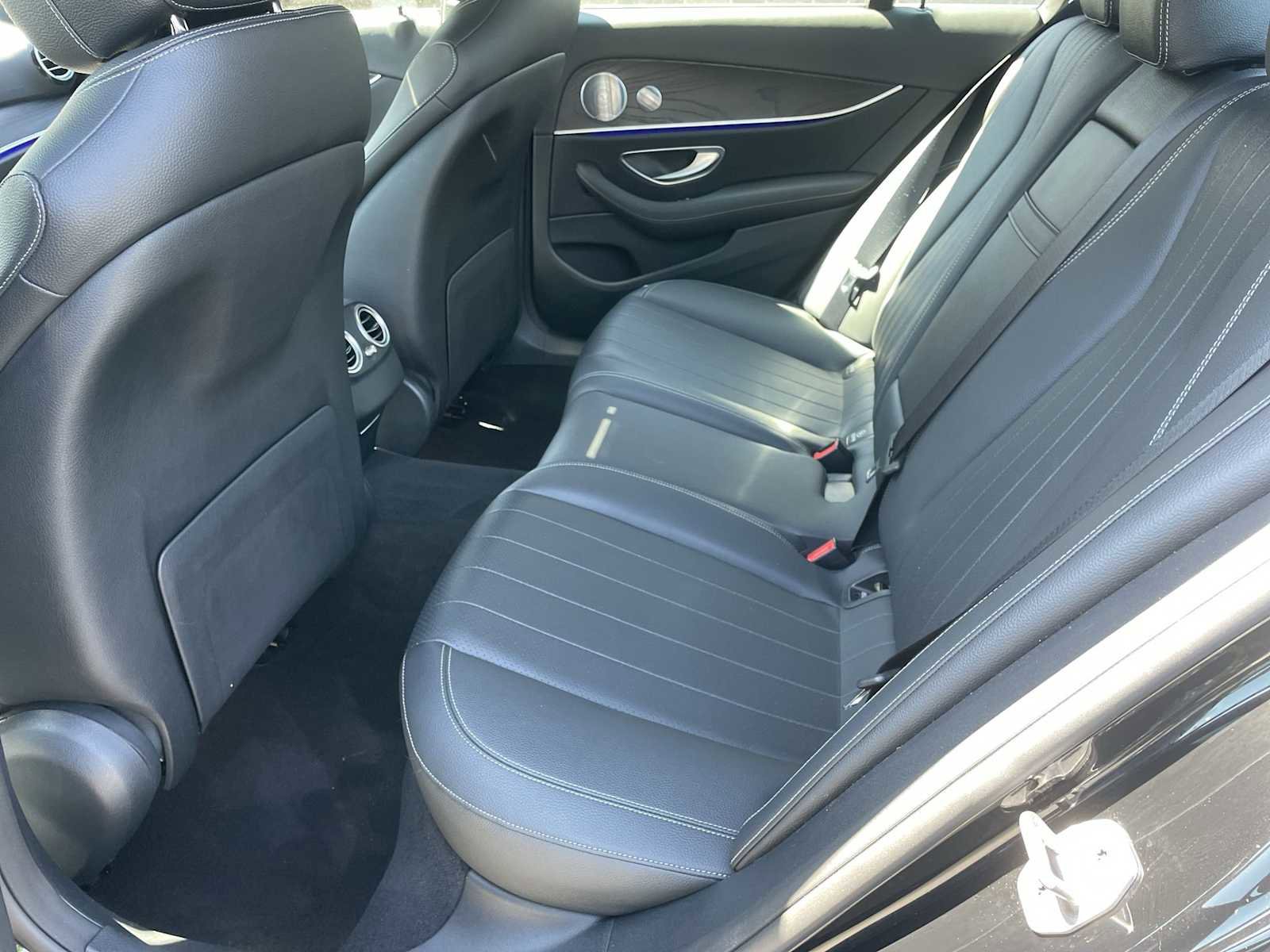 Used 2020 Mercedes-Benz E 350 Sedan image 9