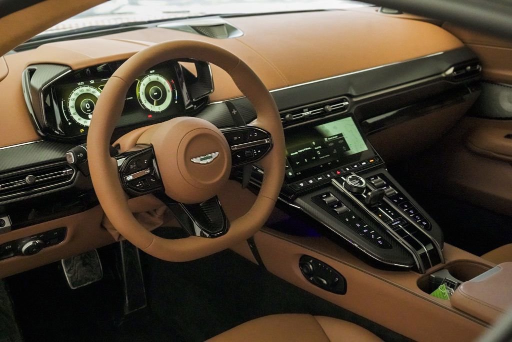 New 2026 Aston Martin V8 Vantage S image 5