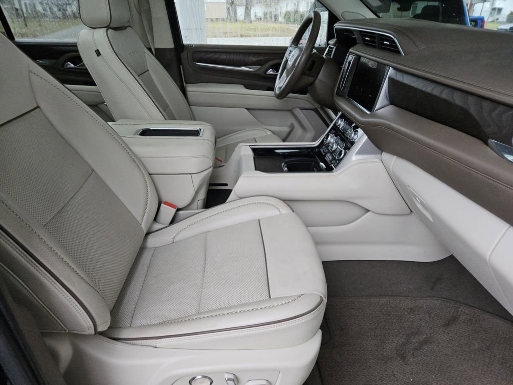 Used 2023 GMC Yukon Denali image 29