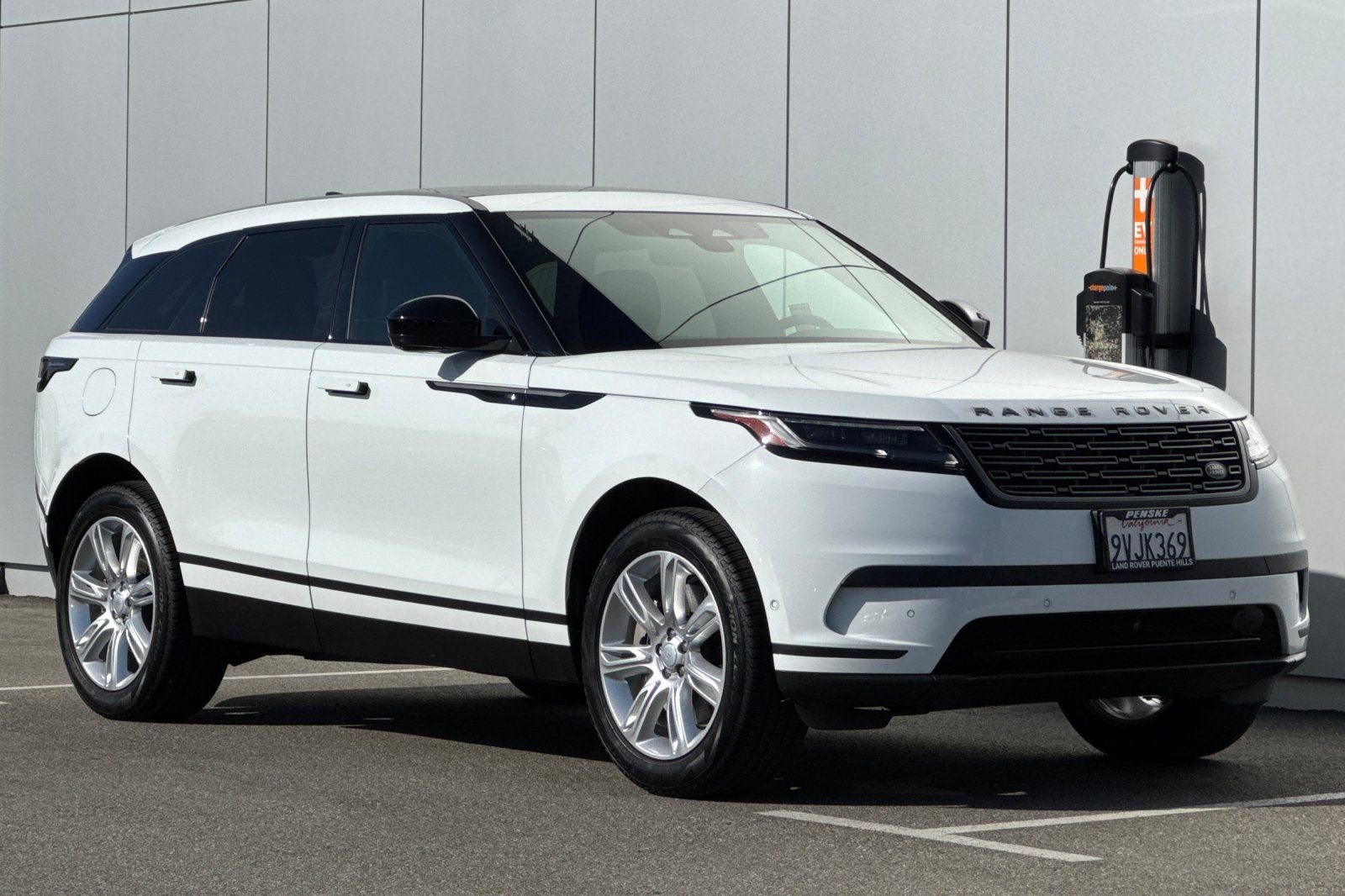 Used 2026 Land Rover Range Rover Velar S image 7