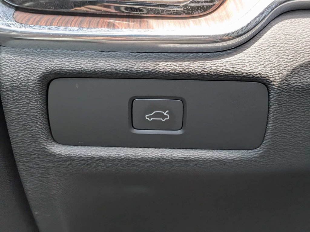 Certified 2023 Volvo S60 B5 Plus FWD image 31
