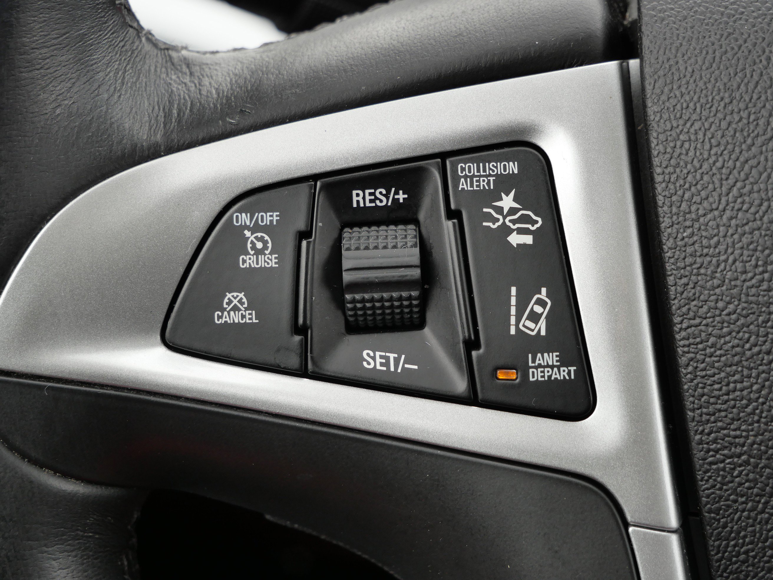 Used 2014 GMC Terrain SLT w/ Safety Package image 25