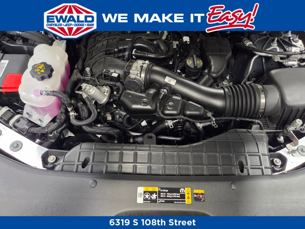 New 2025 Jeep Grand Cherokee L Limited w/ Black Appearance Package image 24