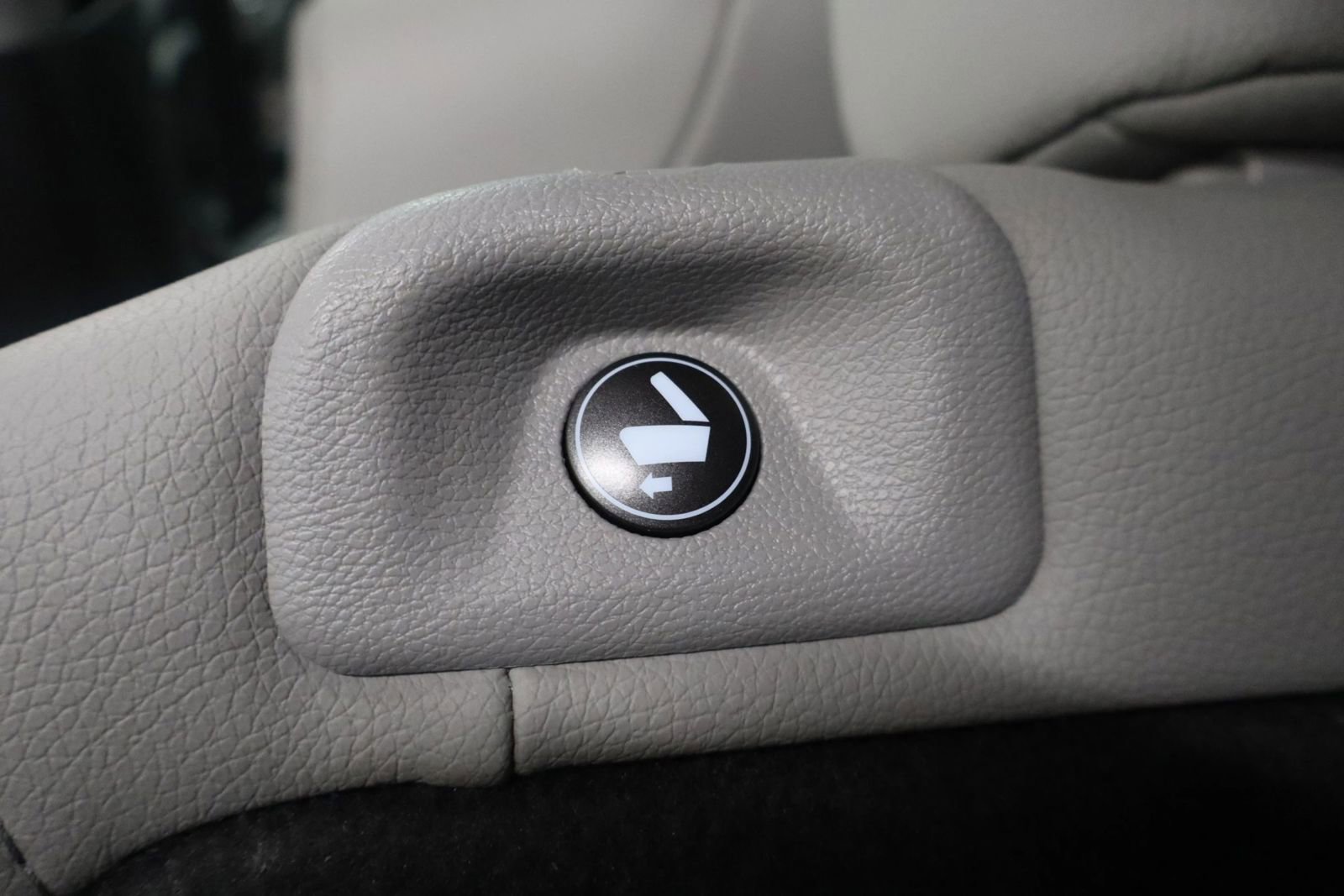 Used 2016 Honda Pilot EX-L image 16