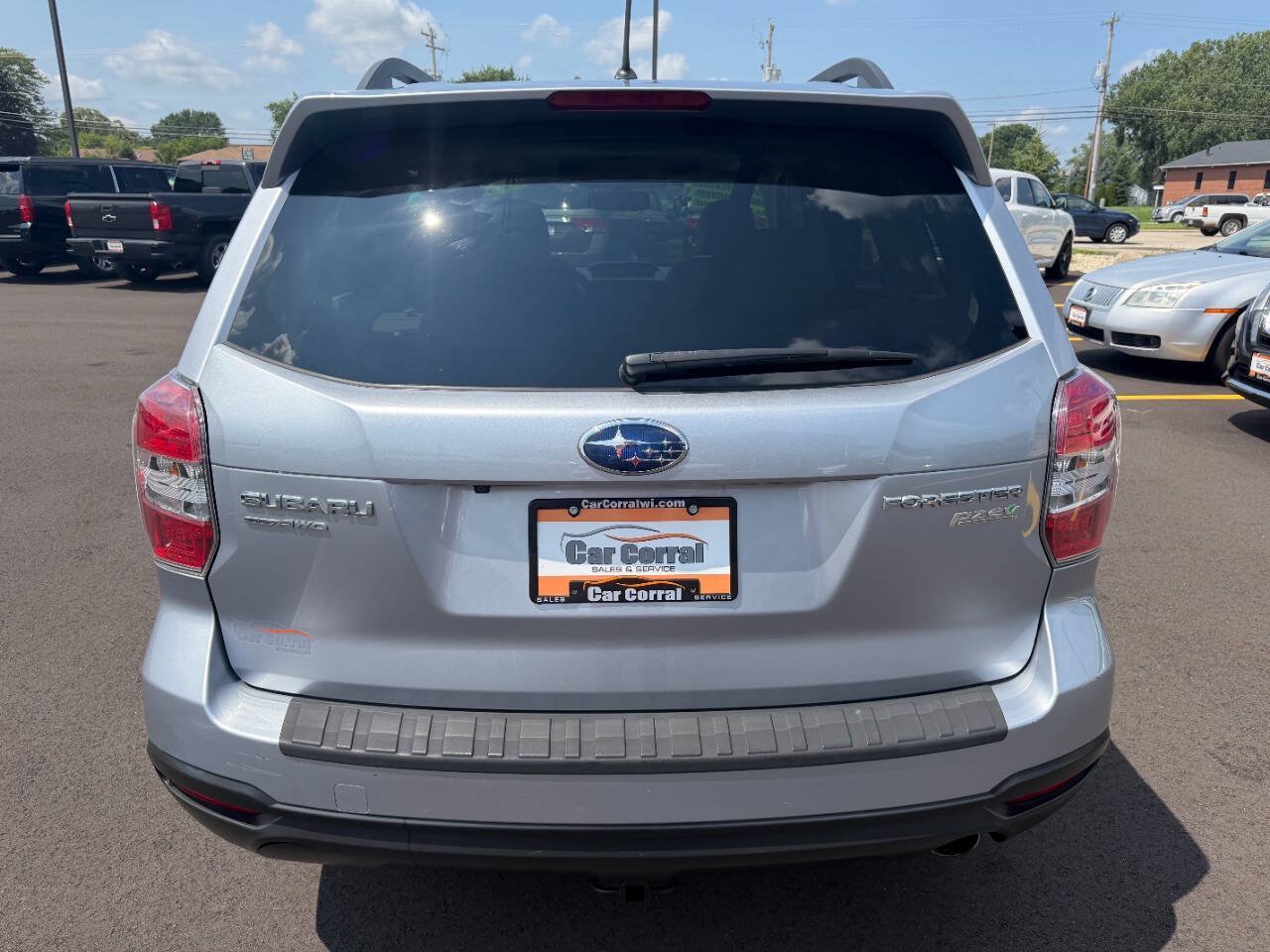 Used 2015 Subaru Forester 2.5i Limited w/ Popular Package #2 AWD/4WD image 4