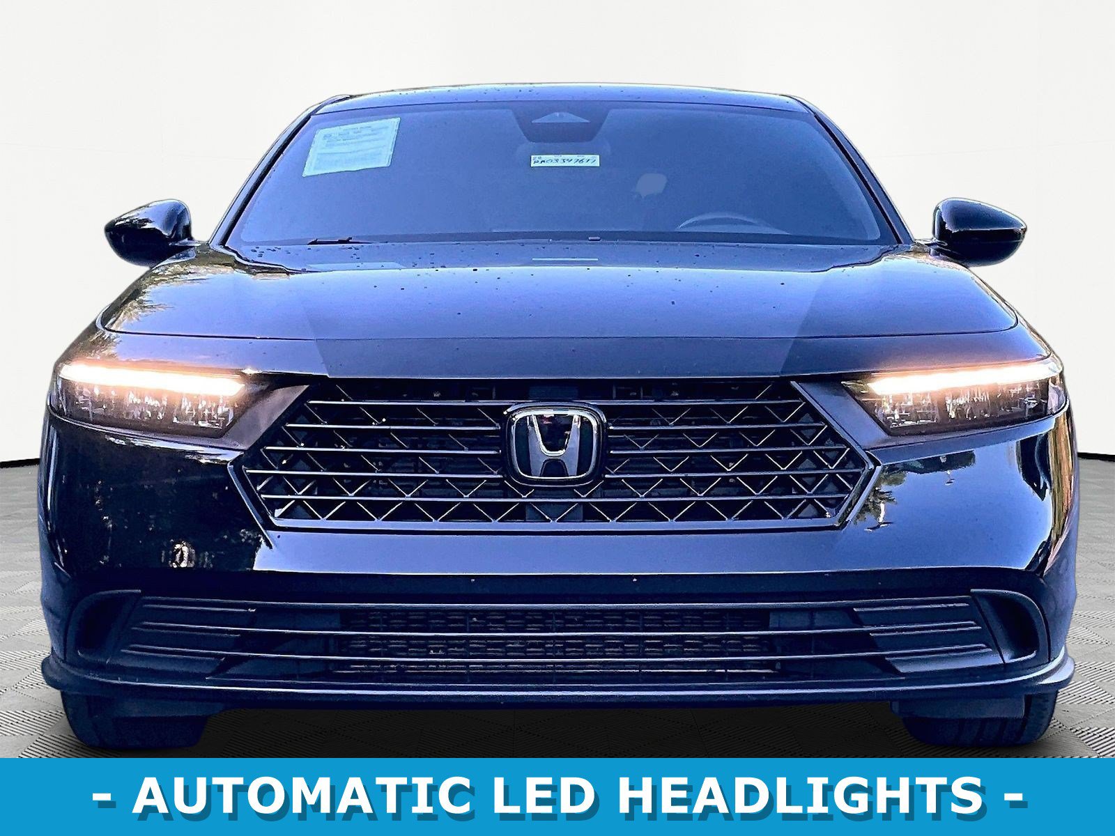 Used 2024 Honda Accord Sport image 2