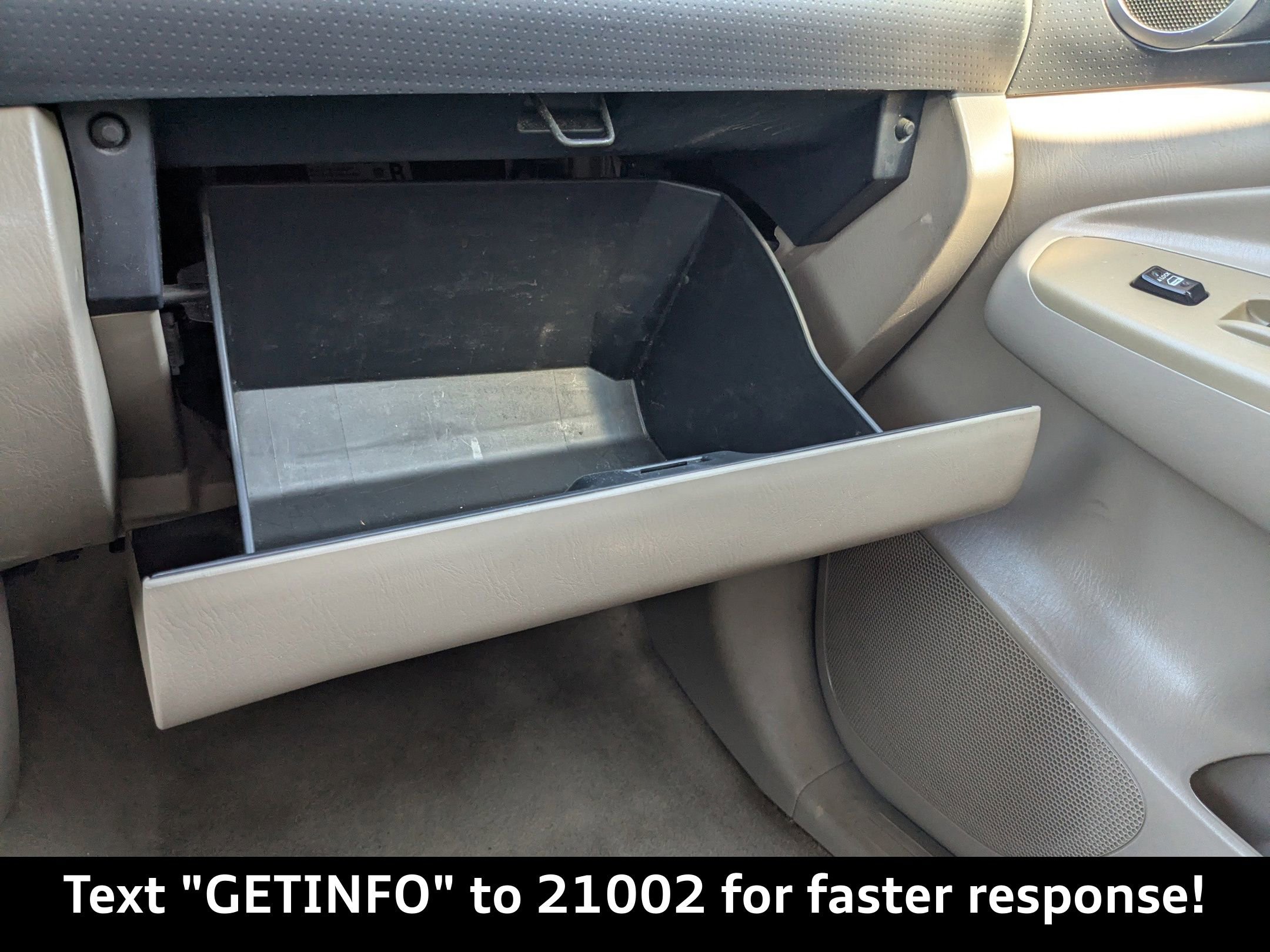 Used 2005 Toyota Tacoma PreRunner image 23