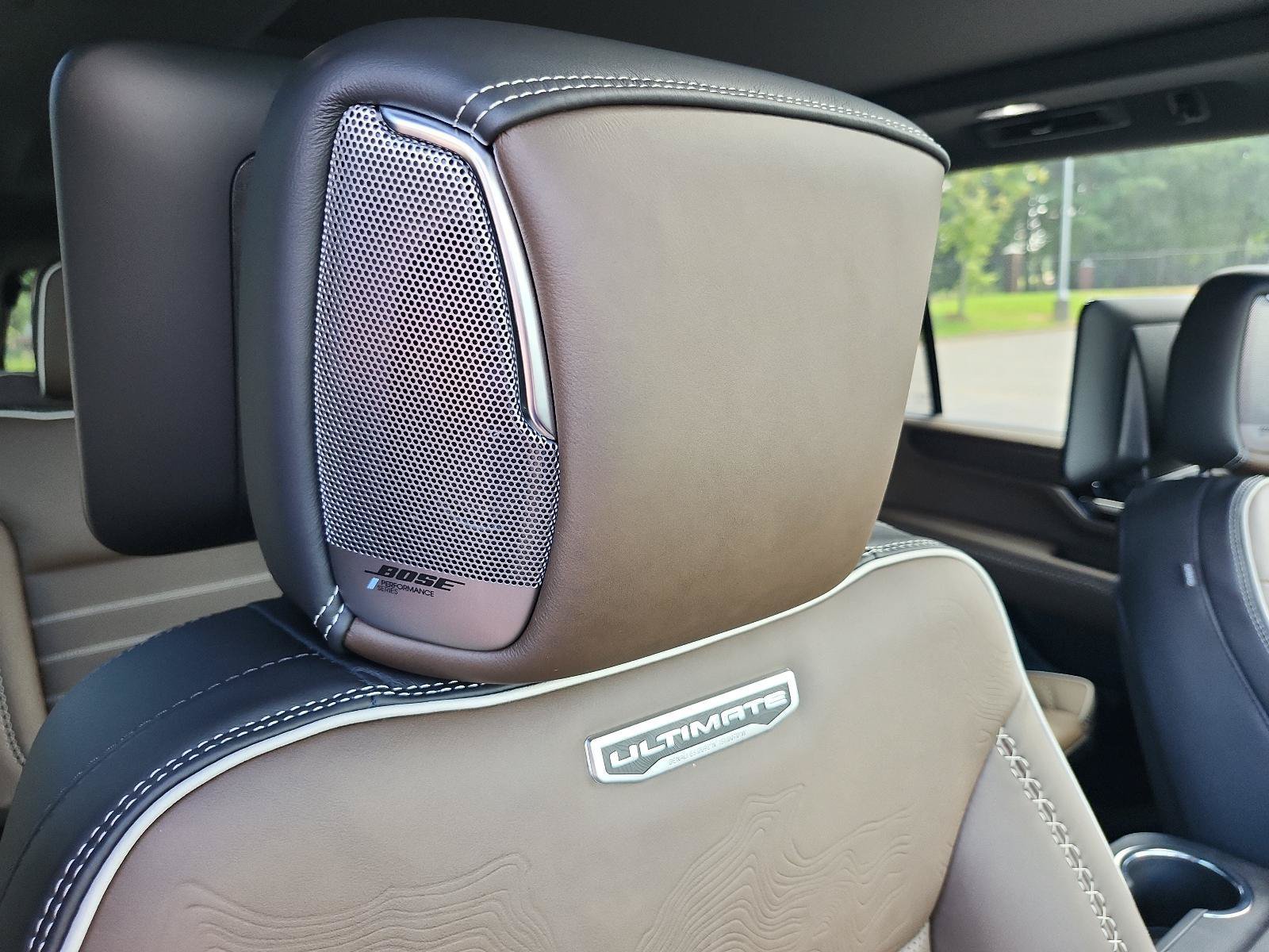 New 2026 GMC Yukon XL Denali Ultimate AWD/4WD image 7