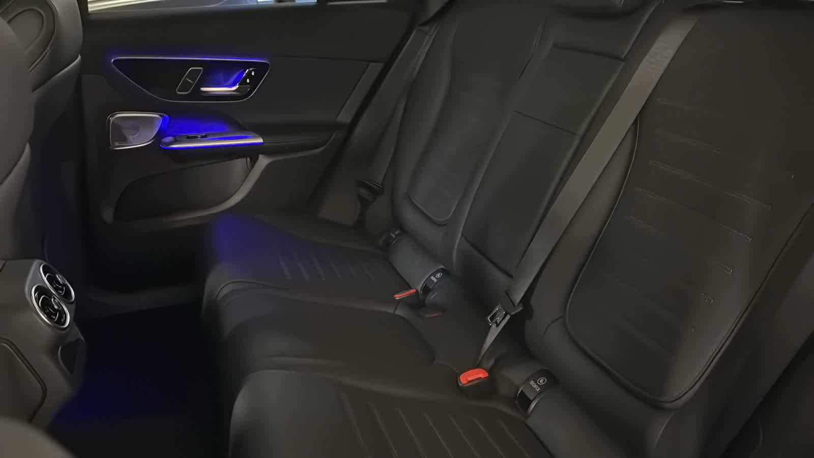 New 2026 Mercedes-Benz GLC 300 4MATIC image 31