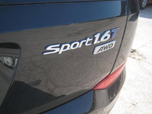 Used 2017 Hyundai Tucson Sport w/ Cargo Package image 11