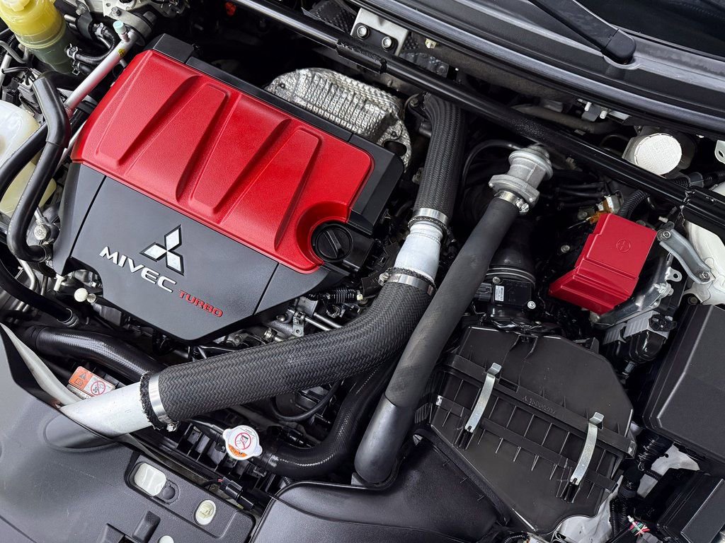 Used 2014 Mitsubishi Lancer Evolution GSR image 29