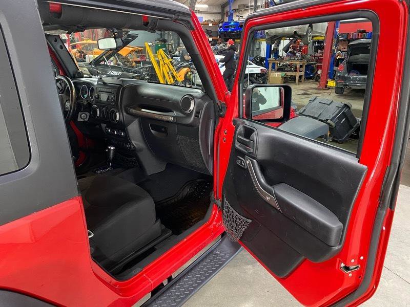 Used 2014 Jeep Wrangler Sport image 21