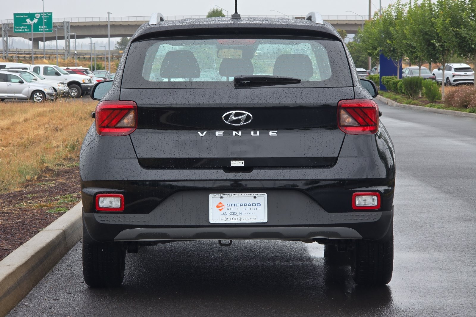Used 2026 Hyundai Venue SEL FWD image 4