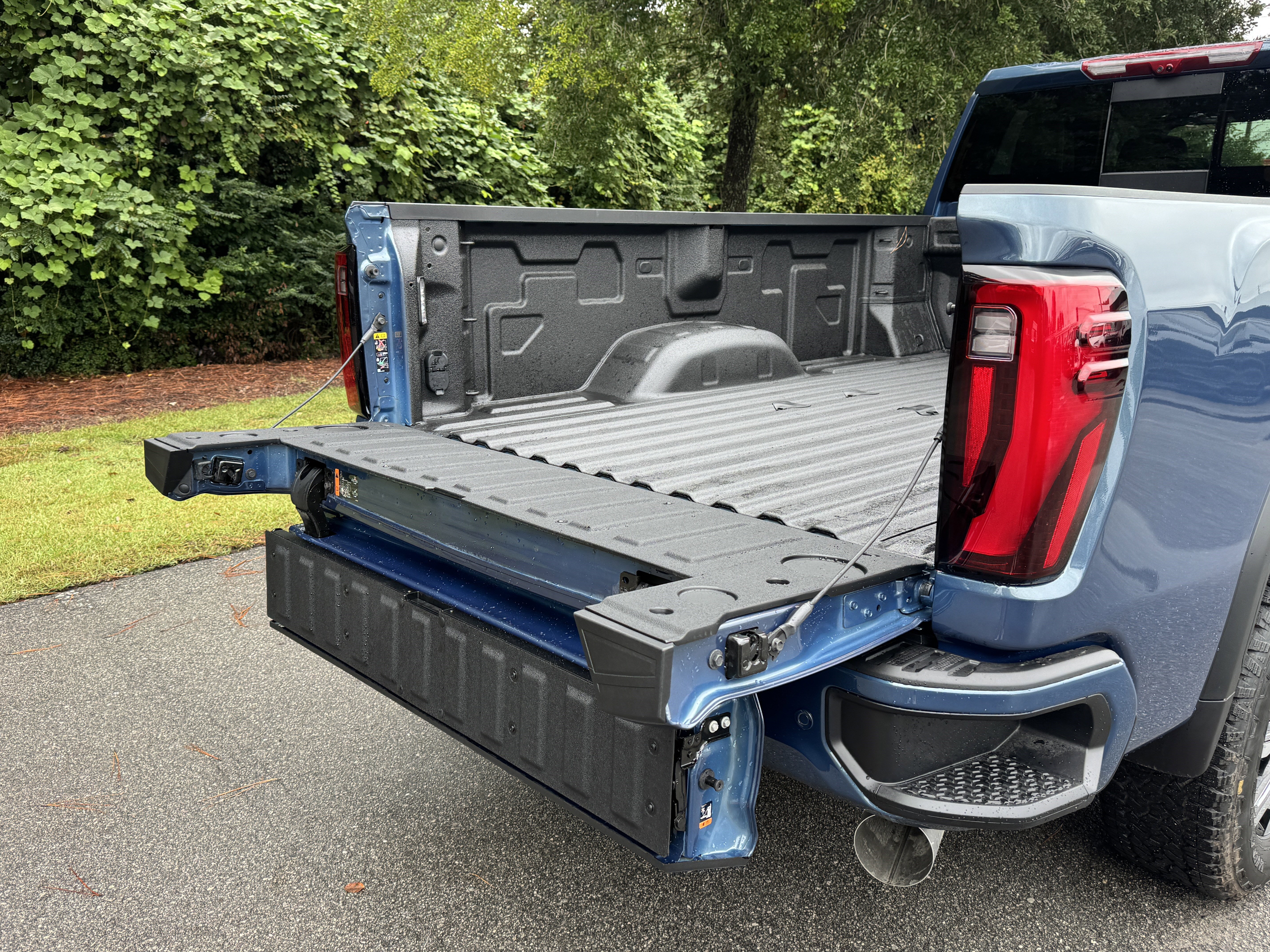 New 2026 GMC Sierra 2500 Denali w/ Denali Reserve Package image 9