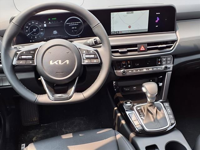 New 2025 Kia Seltos SX w/ SX Sunroof Package image 5