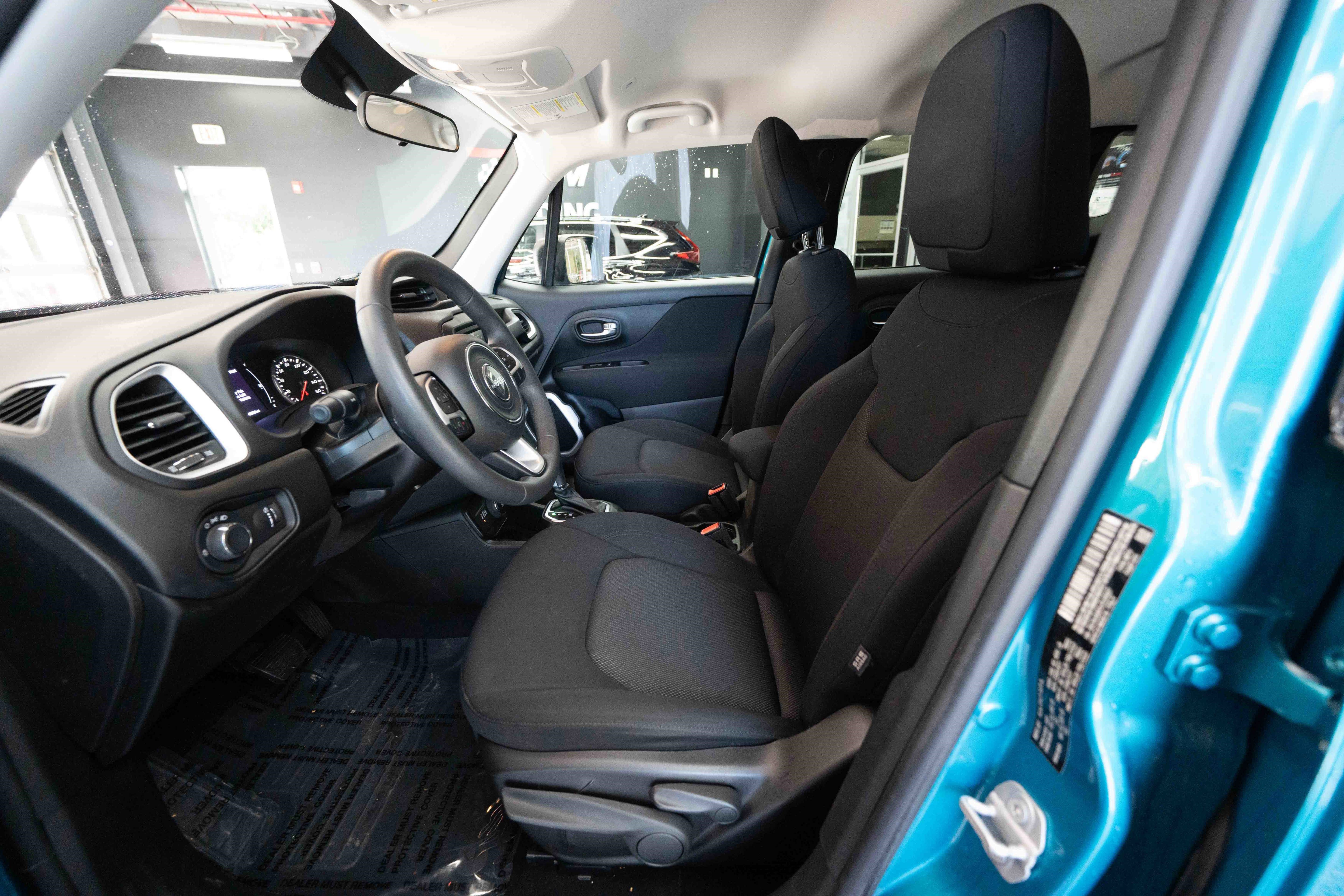 Used 2020 Jeep Renegade Sport w/ Sport Appearance Group AWD/4WD image 9