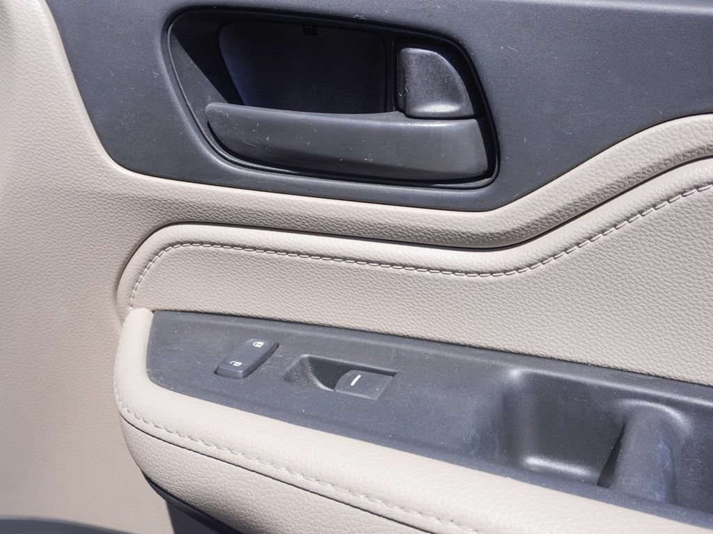 Used 2019 Honda Odyssey EX image 37